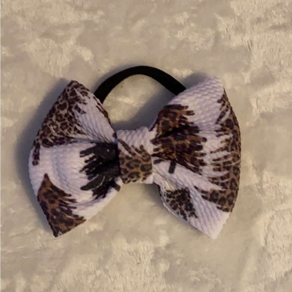 Nylon headband bows
